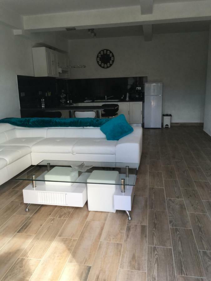 Boa Nova Base. Apartment ฟุงชาล ภายนอก รูปภาพ